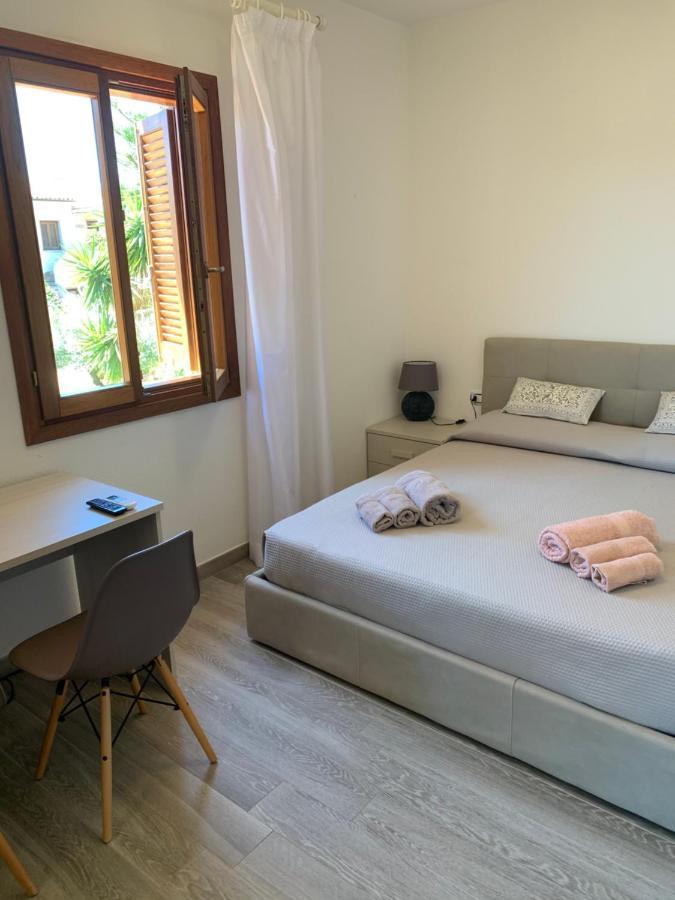 Bed and Breakfast Brezza Di Mare Сан-Теодоро Экстерьер фото